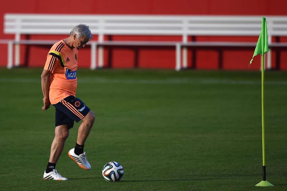 Pékerman dio el "sí", pero con condiciones