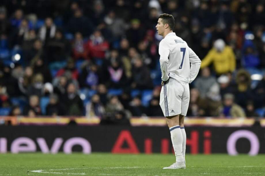 Cristiano Ronaldo lamenta la derrota ante el Celta de Vigo. Foto: AFP
