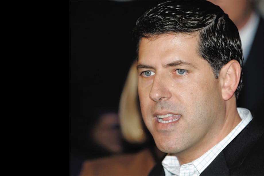 El padre Alberto Cutié se cambia de iglesia