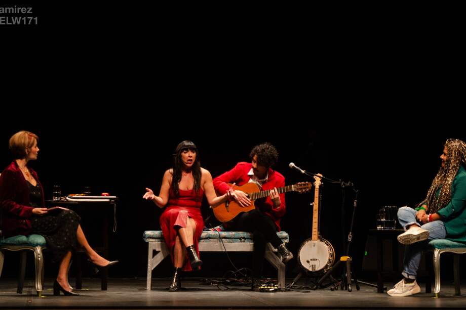 Imagen de una de las obras presentadas en El festival, que va hasta el 3 de octubre de manera híbrida, con presentaciones nacionales e internacionales.