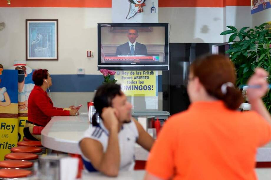 Cubanos en Miami rechazan acercamiento a Cuba sin cambios democráticos