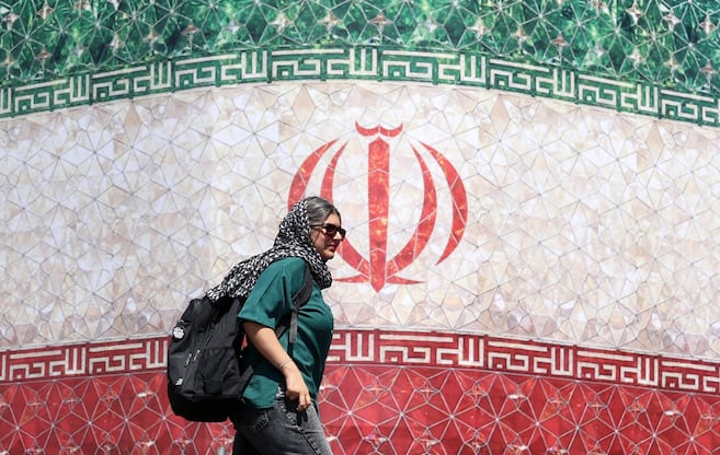 EE. UU. e Irán anuncian acuerdo y fin "permanente" de las operaciones militares