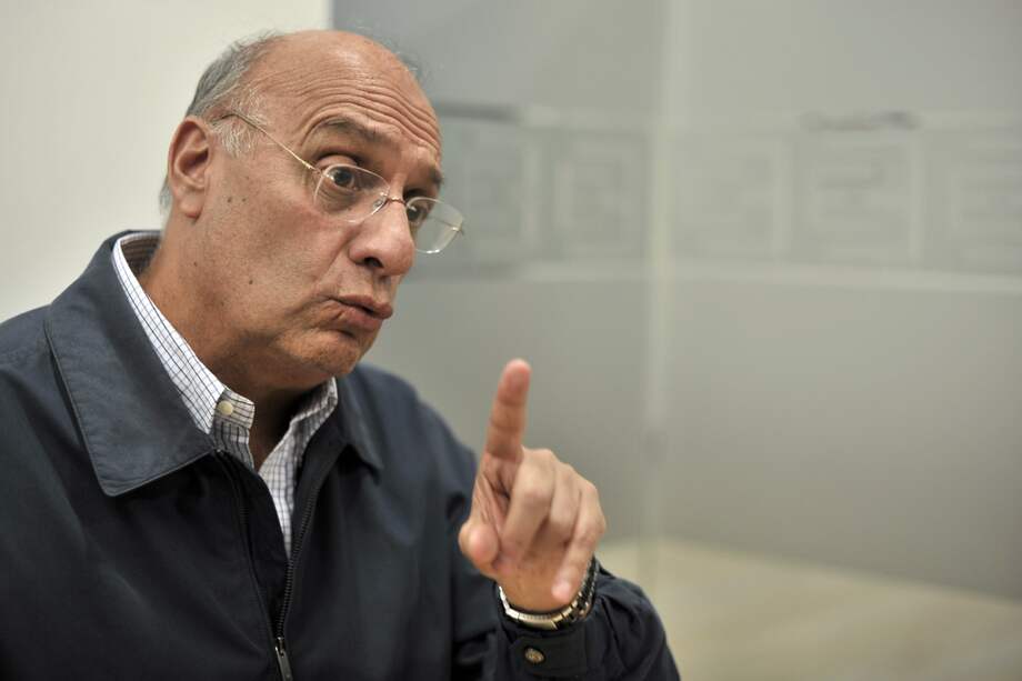 Williams Dávila, miembro de la Comisión de Política Exterior de la Asamblea Nacional, denuncia que hay un oscurantismo en Venezuela. / Óscar Pérez