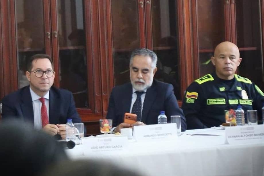 Gobierno y Congreso definen nuevas rutas de protección para frenar ataques a líderes políticos