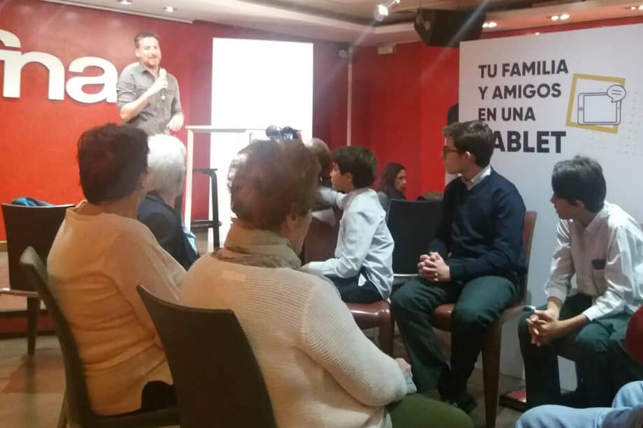 Con este evento se busca hacer más accesible la tecnología a un sector de la sociedad en concreto, que son las personas mayores. / Agencia Europa Press