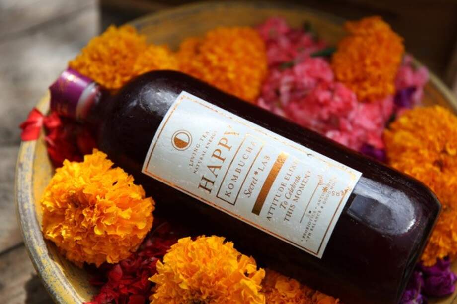 El té de kombucha es una bebida milenaria. Su origen se ubica en el año 220 antes de Cristo, en Manchuria, histórica región del noreste de China.