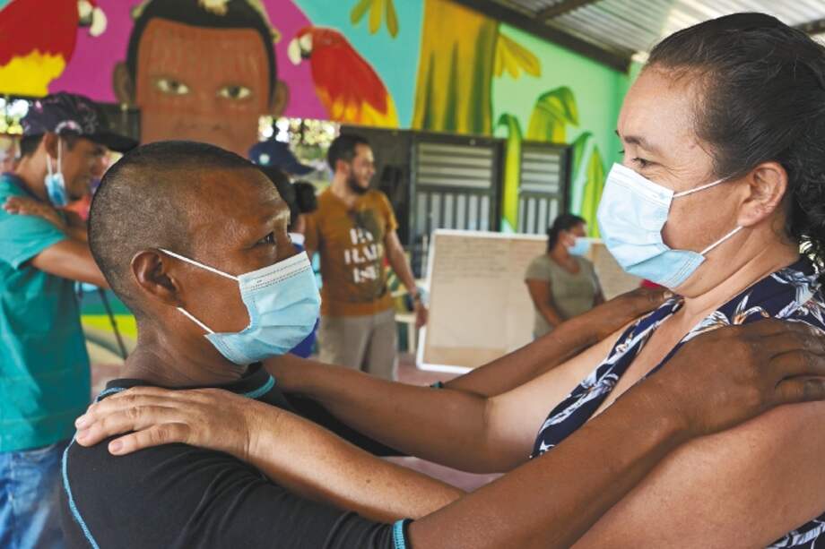 El pueblo nukak tuvo su primer contacto masivo con colonos en 1988, en Calamar, Guaviare. / María Paula Betancourt - CEV