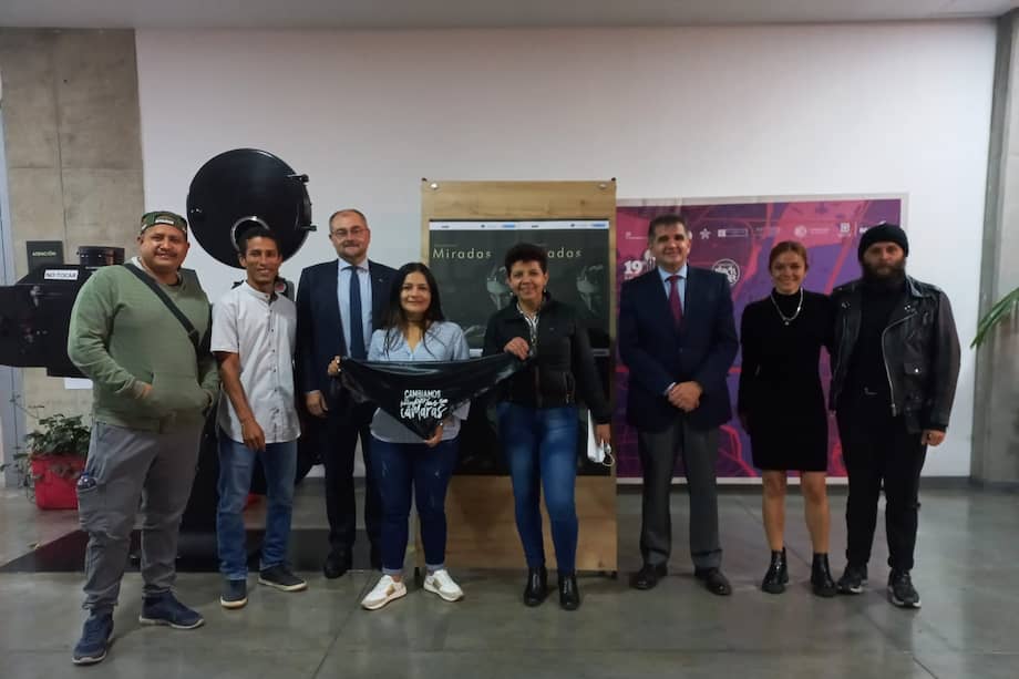 Equipo realizador del documental durante su presentación en la Cinemateca de Bogotá el 13 de diciembre