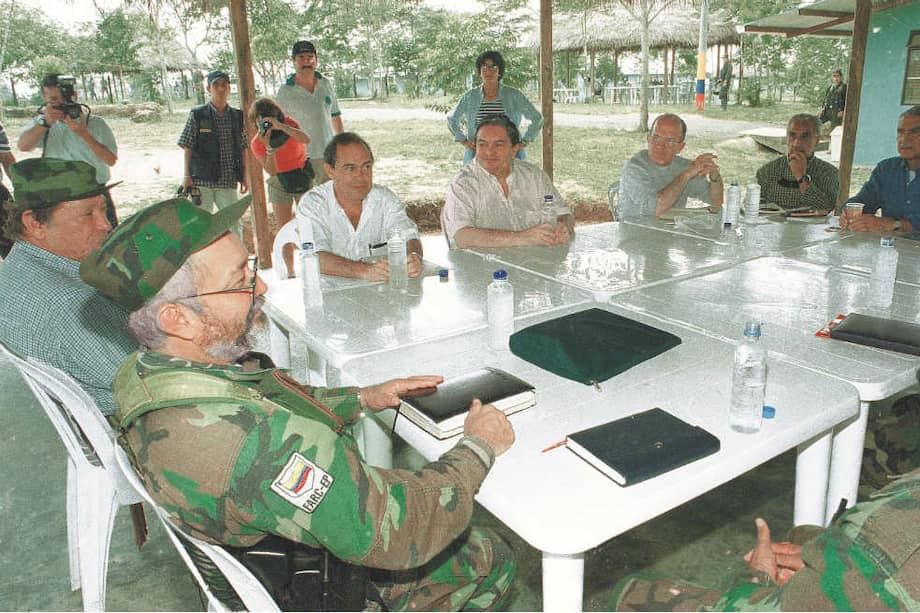 Los diálogos del Caguán durante el gobierno de Andrés Pastrana es el referente más cercano sobre un proceso de paz con las Farc.