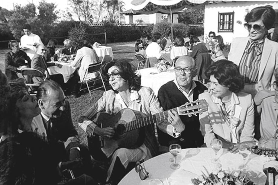 Helenita Vargas, de reina de belleza a cantante de rancheras
