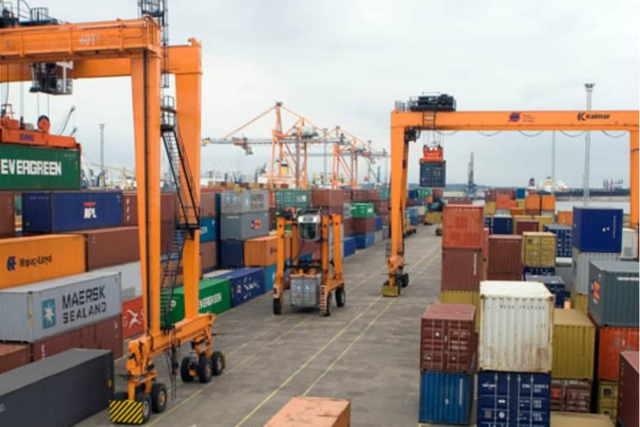 Lupa a las concesiones y permisos portuarios, anunció la Contraloría General