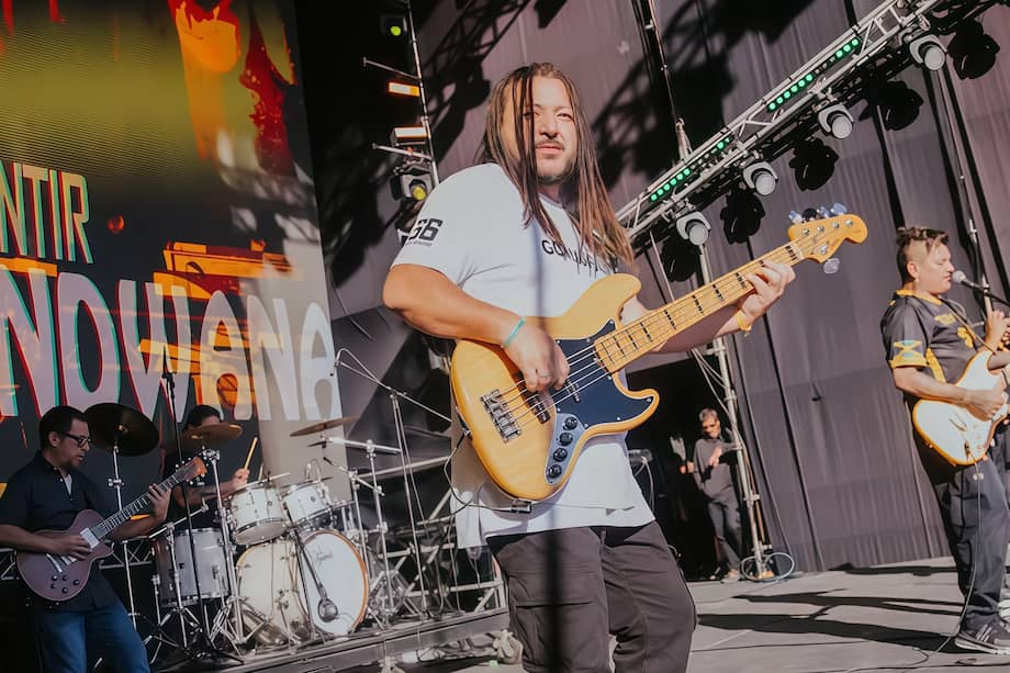 I-Locks Labbé, bajista y líder de Gondwana, banda chilena de reggae.