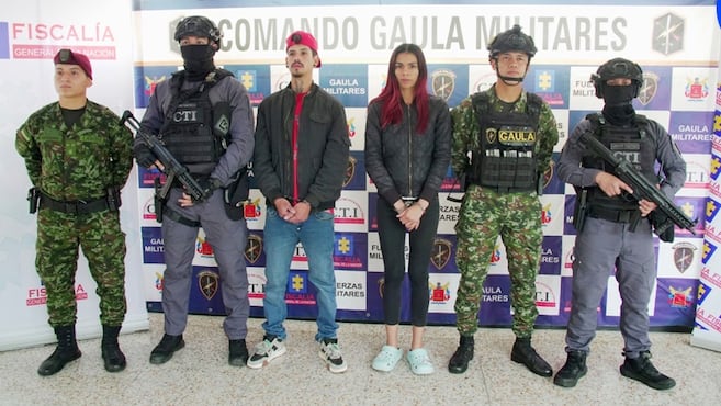 Capturan en Suba a pareja señalada de explotar sexualmente a su hija por internet