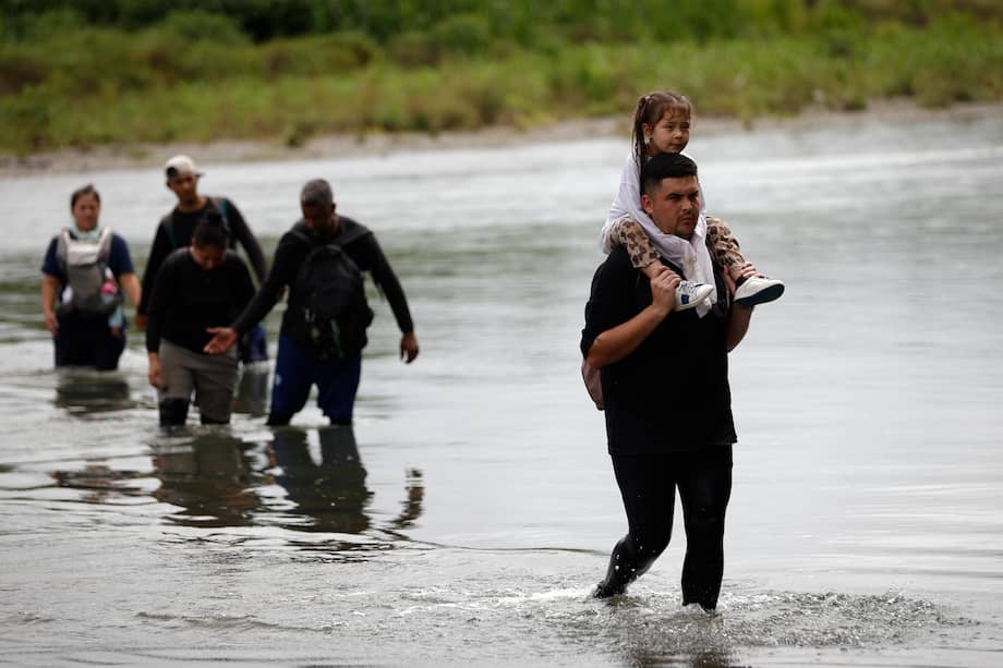 Datos de Migración Colombia indican que al menos el 70 % de los venezolanos en Colombia cuentan con un estatus regular y sus obligaciones administrativas de migrante al día.