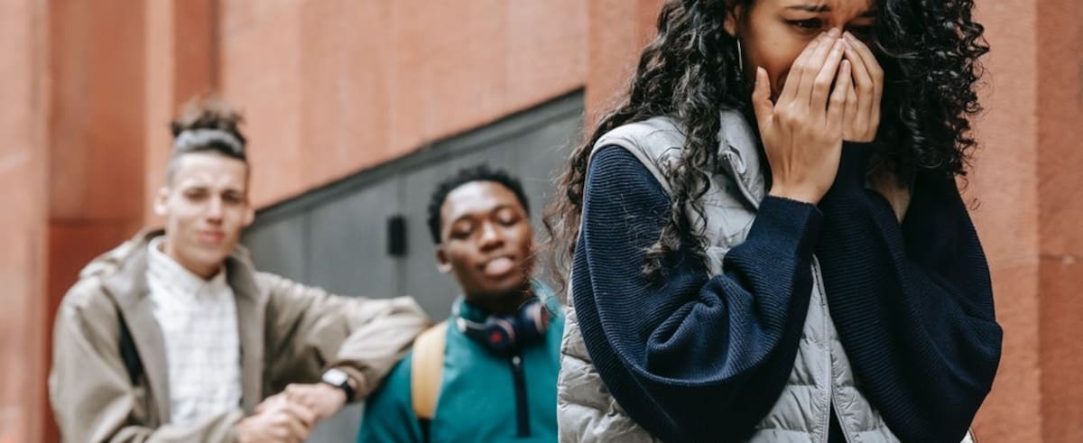 Estos cuatro signos pueden llegar a ser falsos con las personas que los rodean.