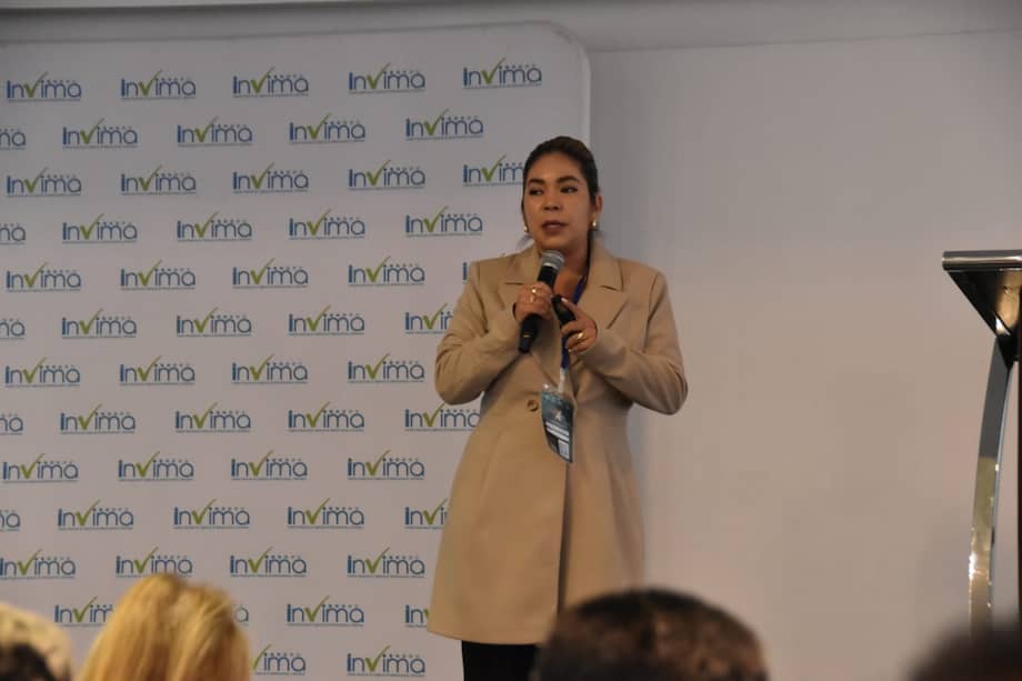 Diana Pava Garzón es médica y tiene una especialización en toxicología.