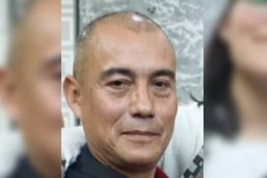 José era dueño del asadero en donde estaba trabajando la noche en la que lo mataron. Según su esposa, había comprado el arma traumática porque ya había sido víctima de varios robos en el mismo sector.