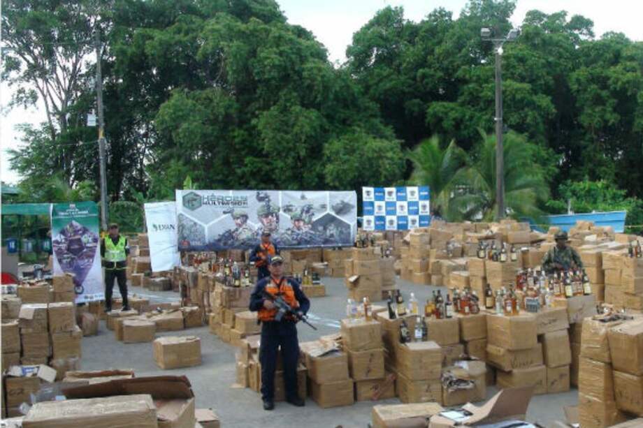 Twitter de Amada Nacional, @armadacolombia