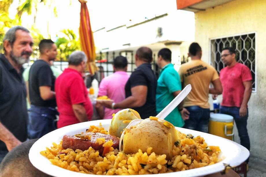 Costeño que se respete desayuna con arroz de lisa