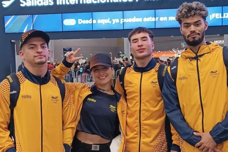 La selección de breaking de Colombia en los Panamericanos 2023. De izquierda a derecha, Ricky Ordoñez, Ricky Rulez; Luisa Tejada, Luma; Cristian Martínez, Marsue y Jordan Silva, Alvin.