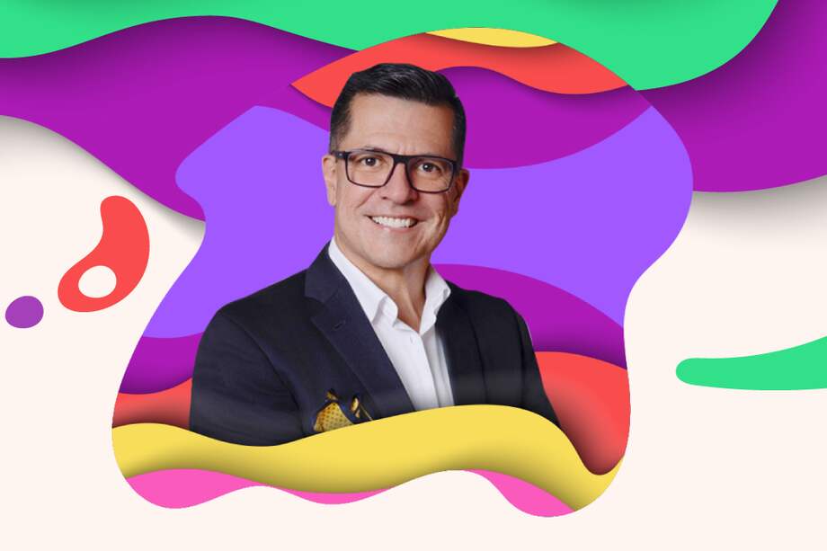 El abogado Sergio Estrada impulsó la demanda que llevó a la Corte Constitucional a reconocer la adopción igualitaria en Colombia en 2015.