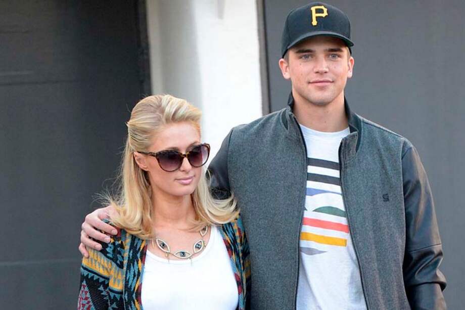 Paris Hilton y River Viiperi. / Bang Showbiz