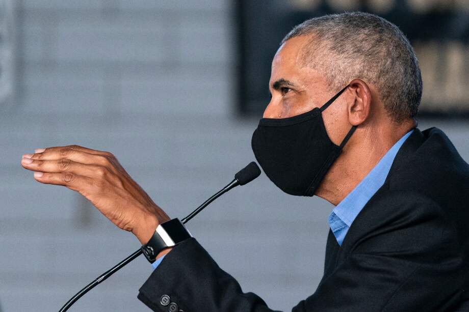 Mediante Twitter, Barack Obama no solo anunció su contagio de COVID-19, sino que también instó a los ciudadanos a vacunarse.