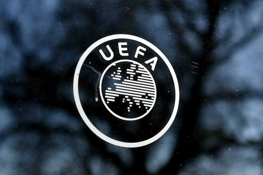 La UEFA elevó el tono contra Gianni Infantino después de que la FIFA retirara su polémico plan para vender una participación de sus principales torneos.