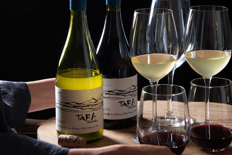 La marca Tara esconde, en sí misma, gran parte del secreto, pues nace como tributo al salar del mismo nombre, en el inmenso y silencioso altiplano.