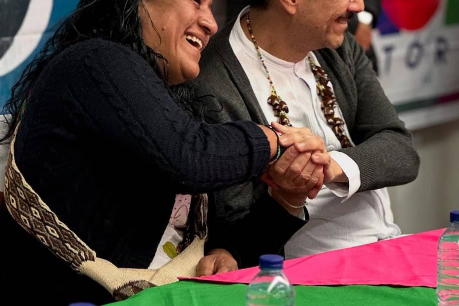 La senadora Aída Quilcué será la fómrula vicepresidencial del candidato Iván Cepeda. Tienen el apoyo del presidente Gustavo Petro.