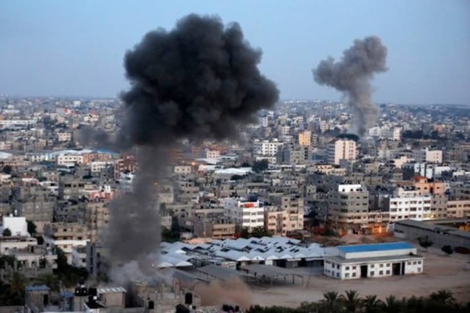 Dos palestinos muertos en un ataque aéreo israelí contra Gaza