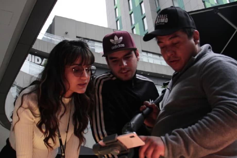 Ginna Parra durante la etapa de producción del video para participar en Smartfilms. / Carlos Andrés Muñoz