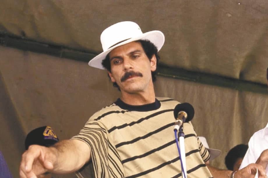 PIZARRO LEON GOMEZ CARLOS