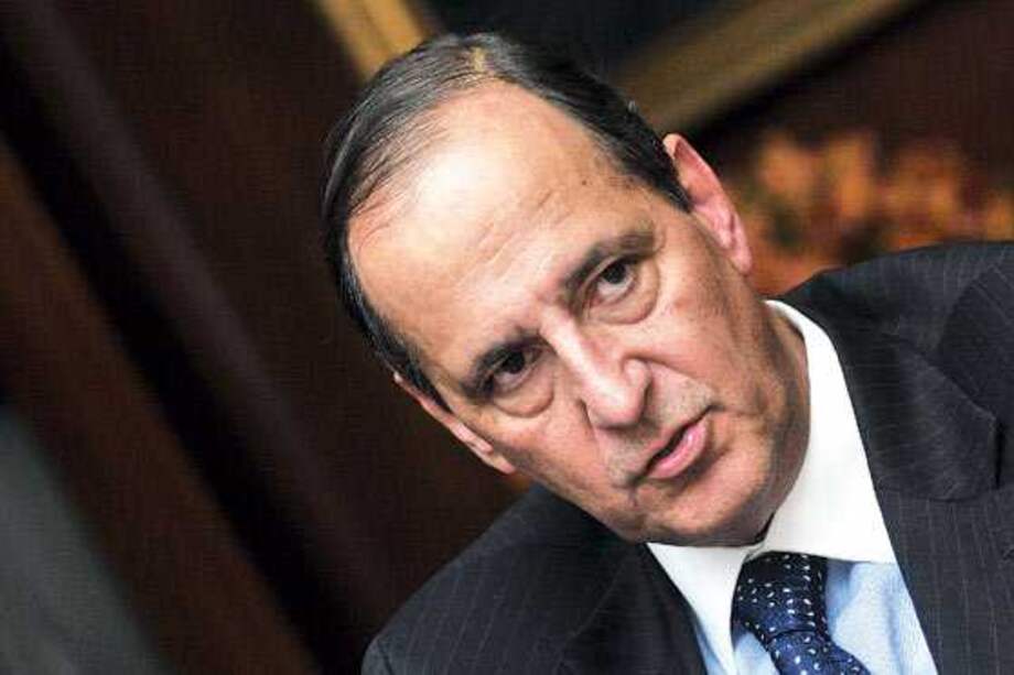 El jefe de la delegación de paz del gobierno, Juan Camilo Restrepo. / Archivo