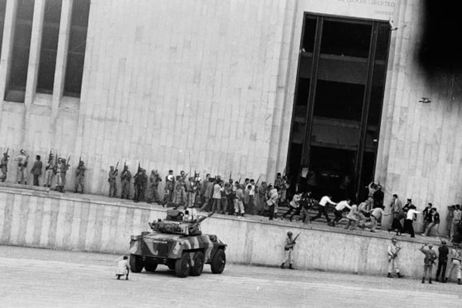 Gobierno "acata" condena de Corte IDH por desaparecidos del Palacio de Justicia