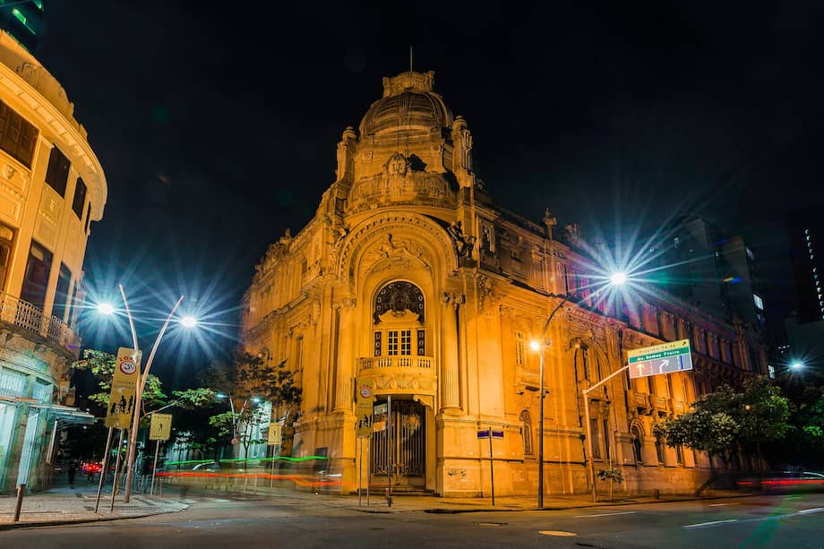 Las entidades gubernamentales que tomaron la decisión afirmaron que era necesario declarar patrimonio al Palacio de la Policía para conservar la memoria de los años de la dictadura militar, que se caracterizaron por la censura y las violaciones a los derechos humanos.