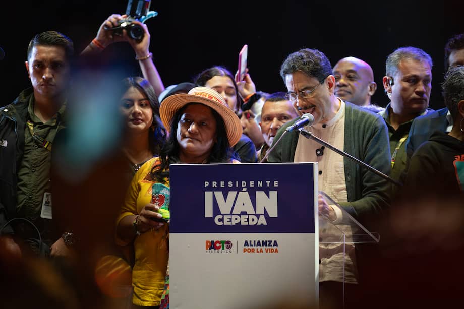 Iván Cepeda y Aida Quilcué en el cierre de campaña