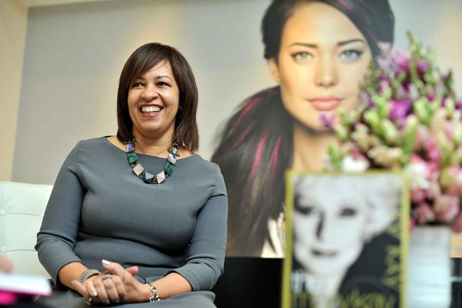 Sheryl Adkins, gerente general de marketing global de Mary Kay. / Cristian Garavito - El Espectador