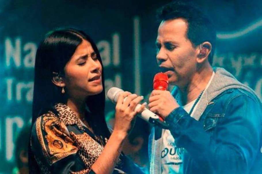 Encuentra aquí todos los detalles de la decisión que Jhonny Rivera tomó frente a su relación