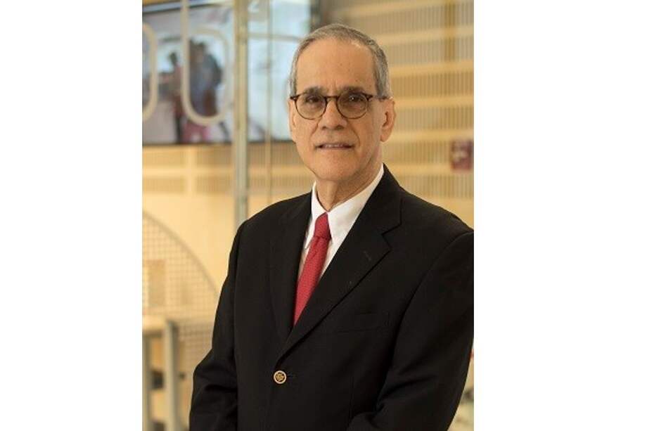 Jesús Ferro Bayona habla de los retos y oportunidades a las que se enfrenta la filosofía de la región Caribe en Colombia.