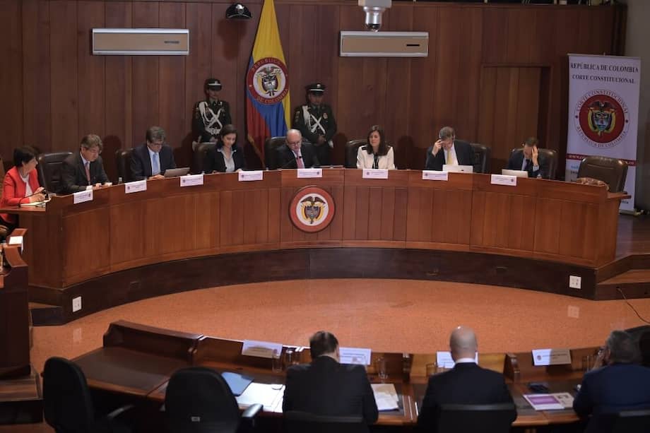 En la Corte Constitucional se presentaron voces a favor y en contra del proyecto de ley que busca regular las redes sociales. / Mauricio Alvarado - El Espectador