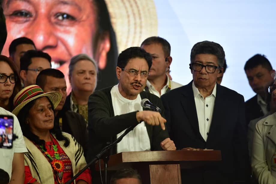 Iván Cepeda, candidato presidencial que pasó a segunda vuelta con Abelardo de la Espriella.