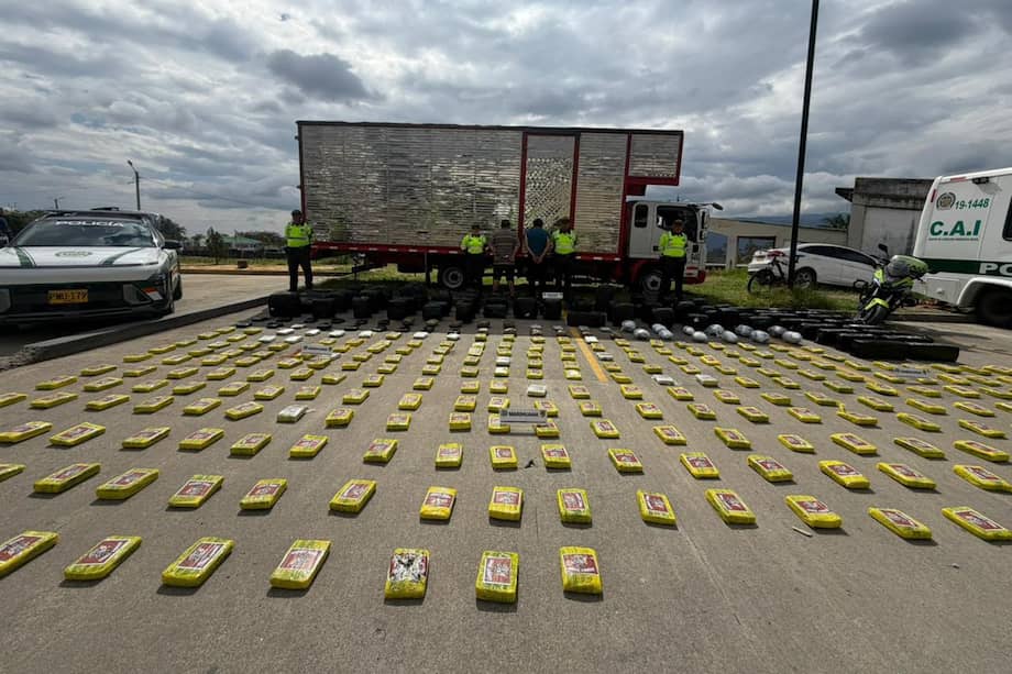 El estupefaciente iba oculto en cajas de cartón para evitar ser detectado.
