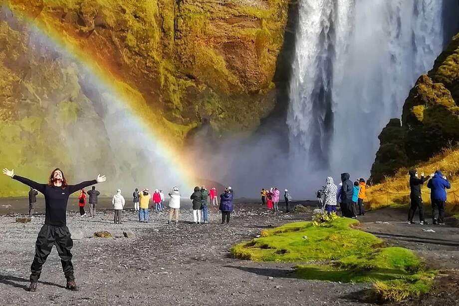 Skógafoss es una cascada situada en el recorrido del río Skógá, en el sur de Islandia.