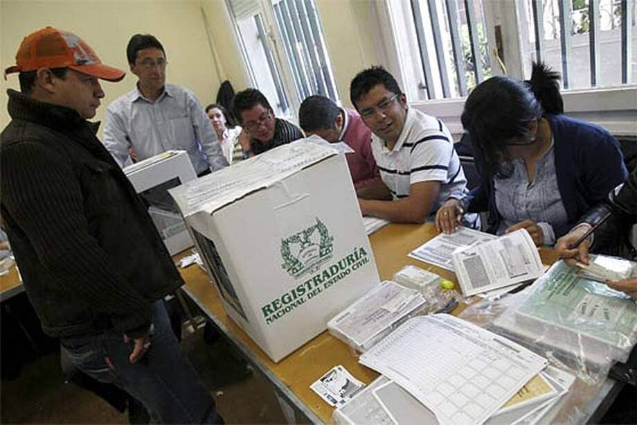 Ofrecen recompensa a quien denuncie responsables de 'compra' de jurados de votación
