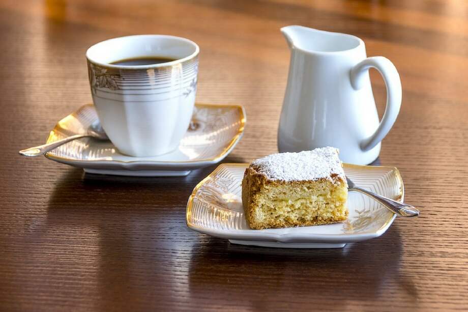 Un estudio aplicado a 107 universitarios reveló el efecto de la cafeína al suprimir el sabor dulce de las comidas. / Pixabay.