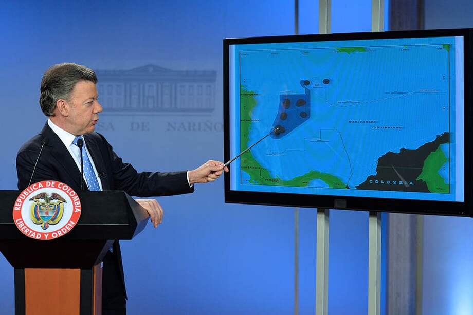 El presidente Santos explicando el fallo emitido por la CIJ el 19 de noviembre de 2012. / AFP