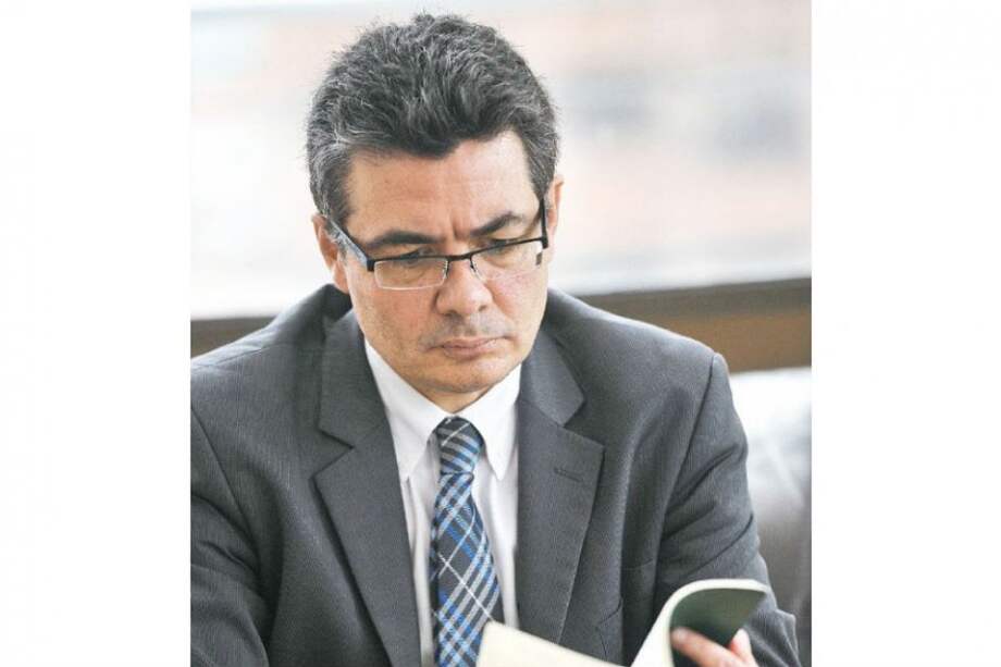 “Tenemos que ser claros: puede haber muertes atribuibles al virus del zika”: Alejandro Gaviria. / Luis Ángel - El Espectador