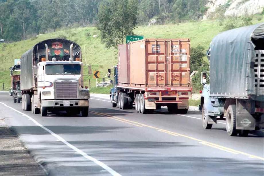 La Unión de Conductores convocó al paro nacional este lunes como reacción a la medida que suspende las licencias de quienes tienen dos o más infracciones en un semestre. / Archivo El Espectador.