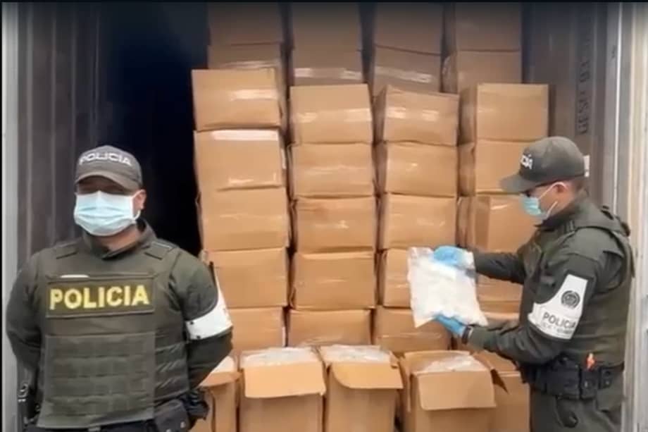 De acuerdo con las autoridades, los alimentos incautados están avaluado en COP 965 millones.